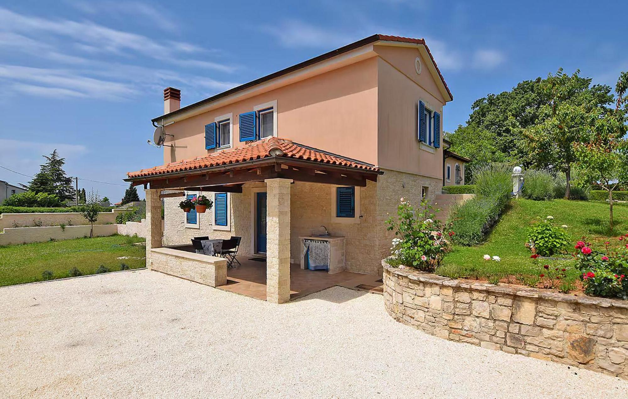 Lovely In With House A Panoramic View * Svetvincenat